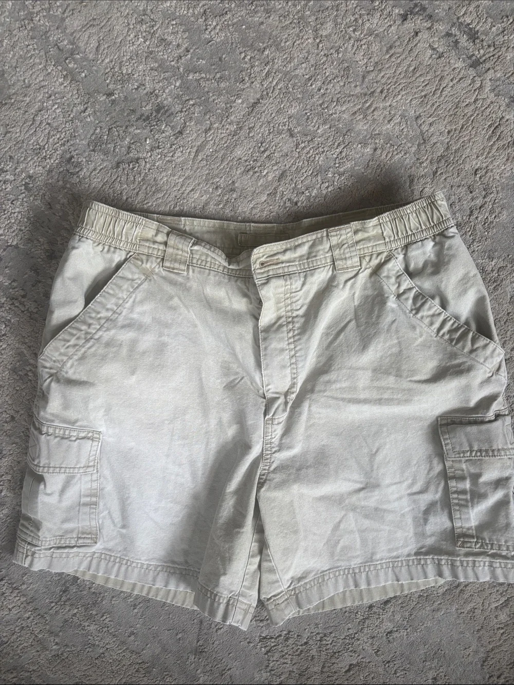 L.L. Bean Women's Cargo Shorts in Light Tan